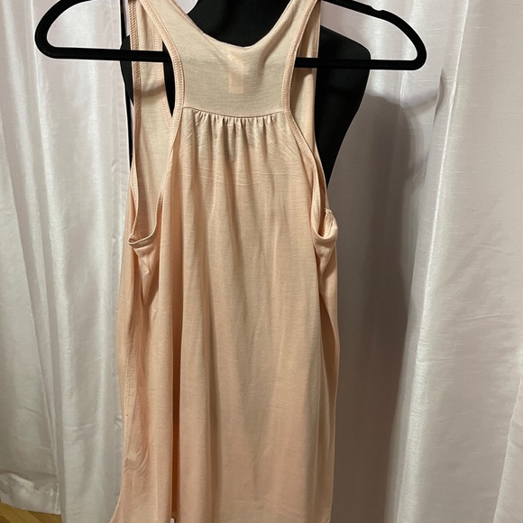 Disney Mickey Mouse Tank - Picture 2 of 3